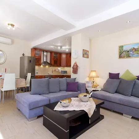 Anna's House Kefalonia 度假居 *